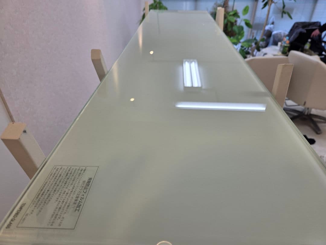 ホワイトスチールラック 4段 ガラス棚