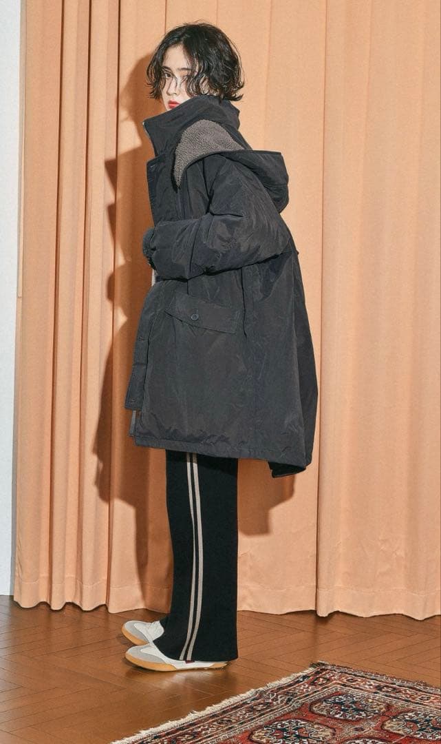 アライドふんわりモンスターパーカー