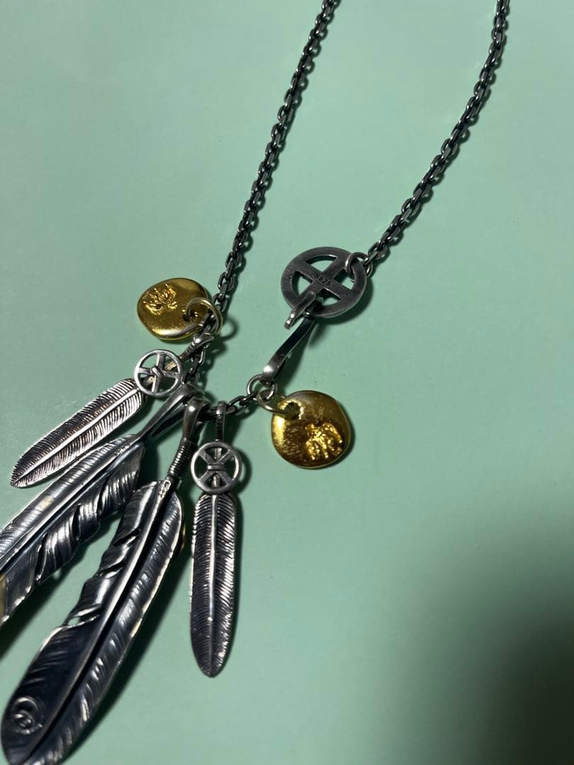 羽根モチーフ ネックレス シルバー ゴールド値下げ中