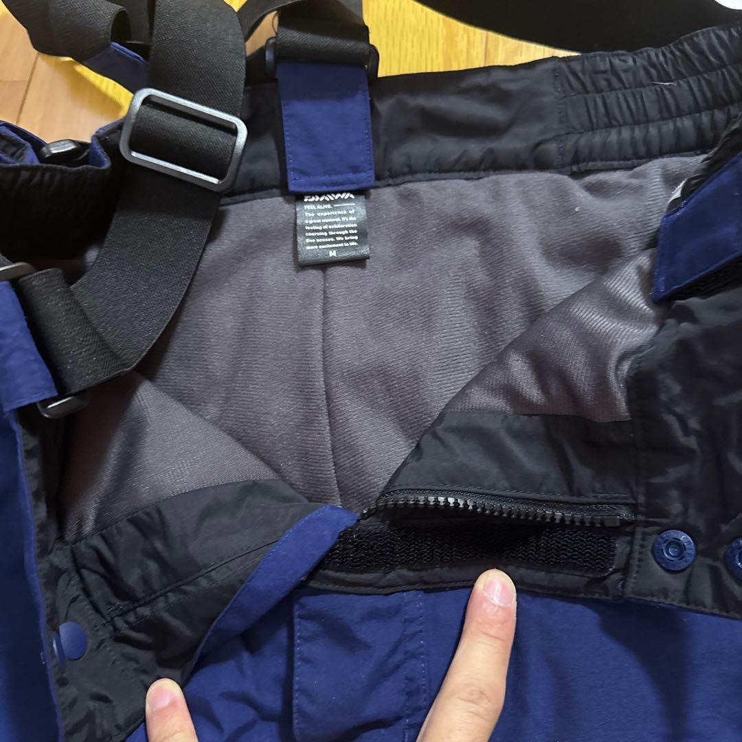 【値下げ】ダイワ DW-1907 ゴアテックス防寒レインウェアセット　Mサイズ