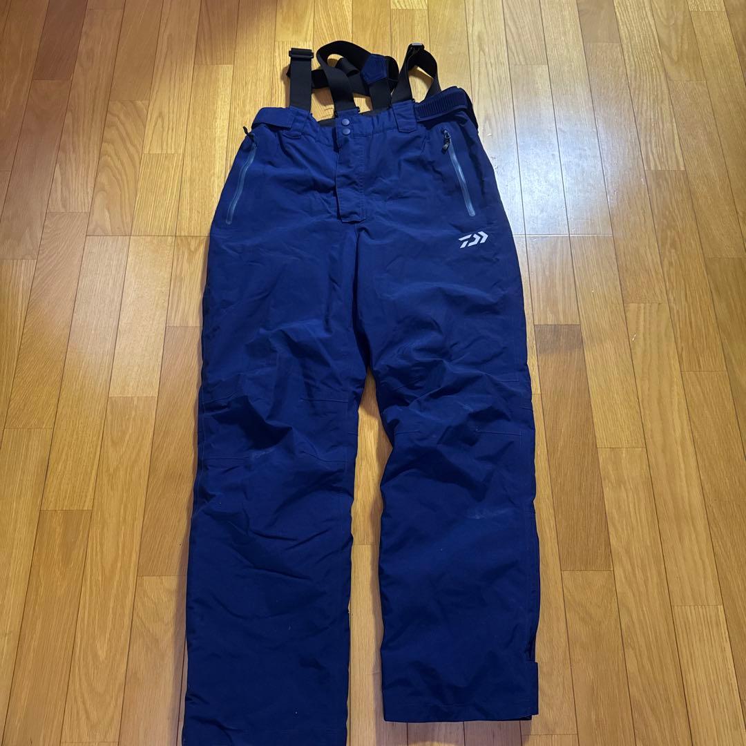 【値下げ】ダイワ DW-1907 ゴアテックス防寒レインウェアセット　Mサイズ