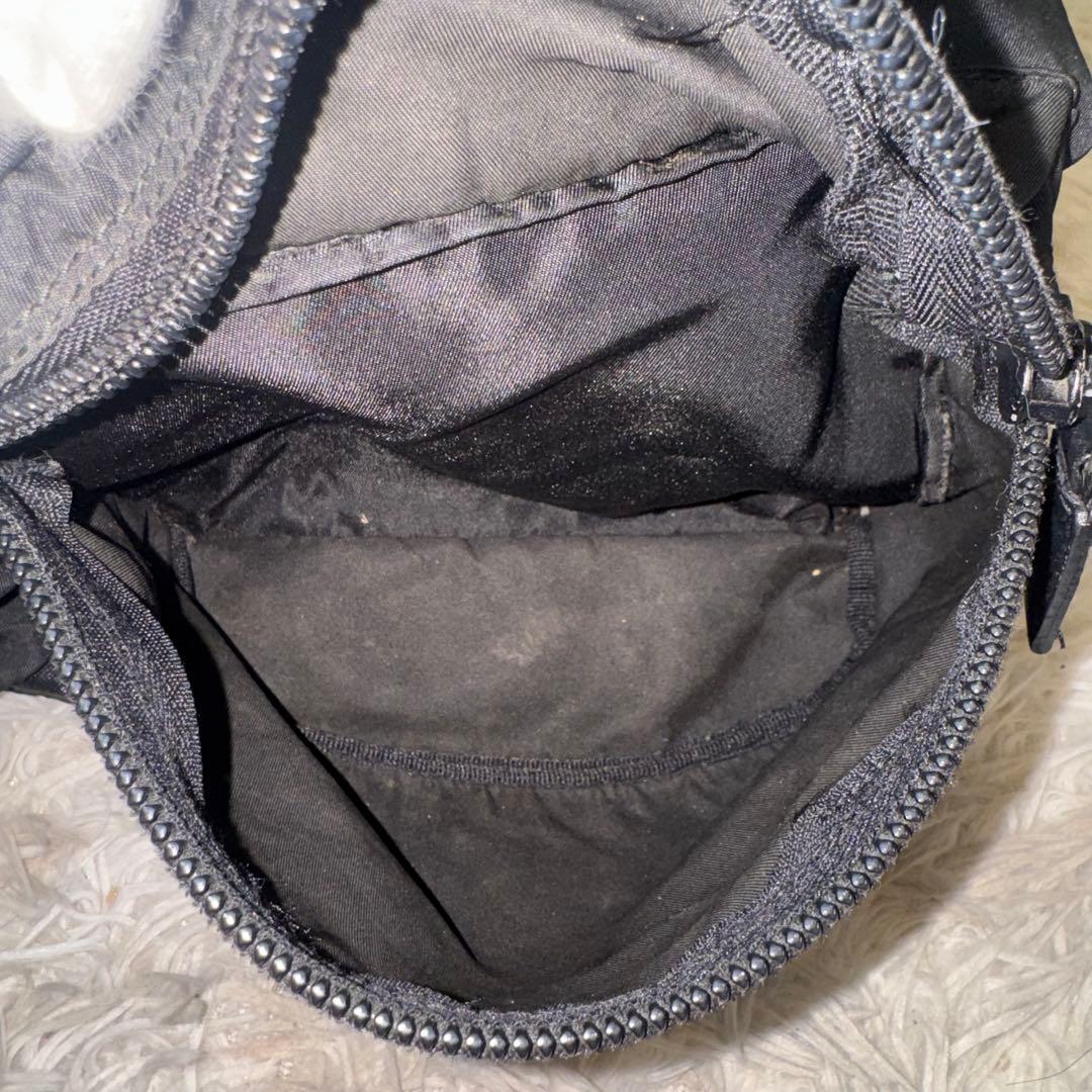 人気✨プラダ リュック 三角ロゴ サフィアーノレザー テスートナイロン ブラック