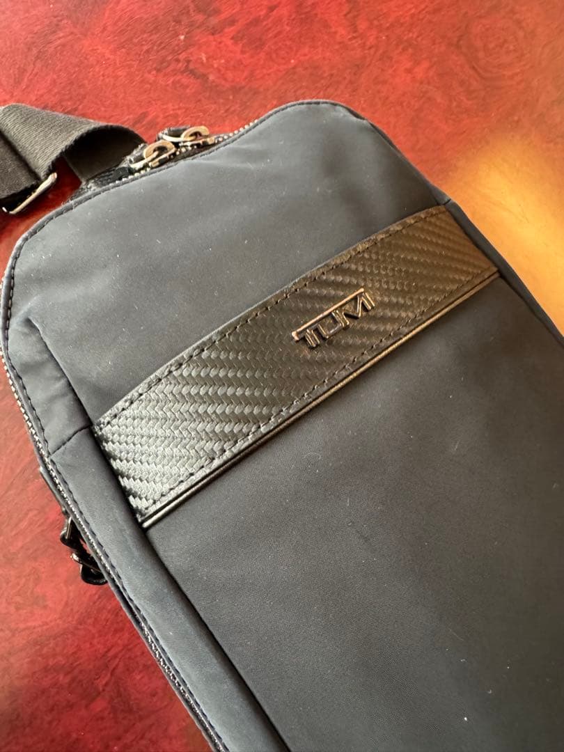 バッグ TUMI Ridgeview Sling Bag BLACK CARBON