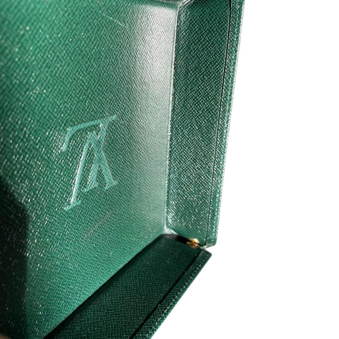 LOUIS VUITTON ルイヴィトン 小物入れ アクセサリーケース タイガ