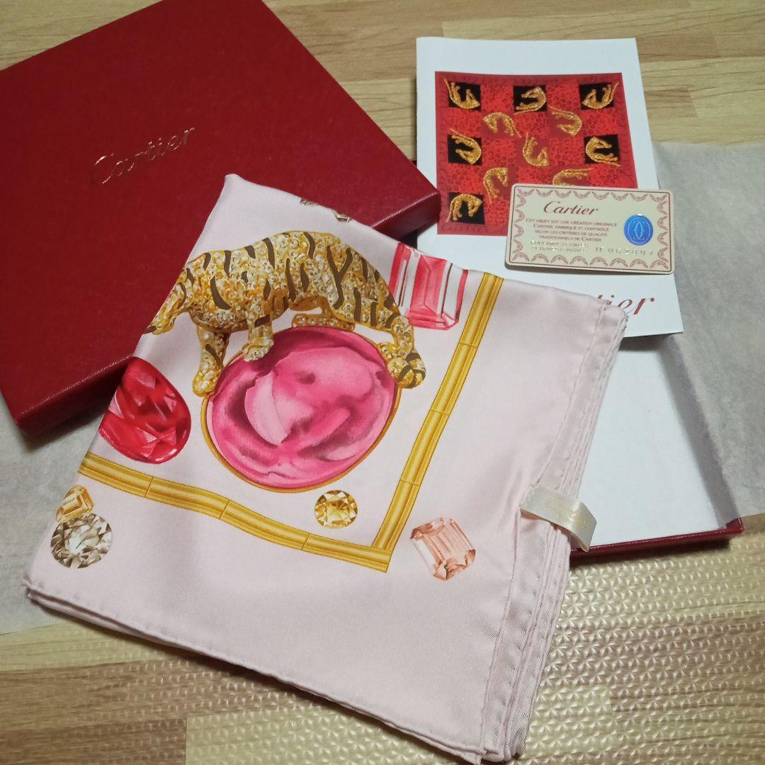 cartier スカーフ