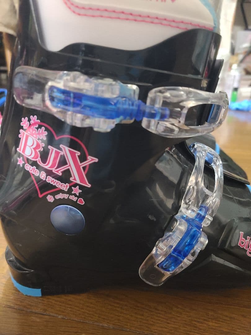 【Elan】スキー板・ストック・スキーブーツ・スキーケース・耐水グローブ