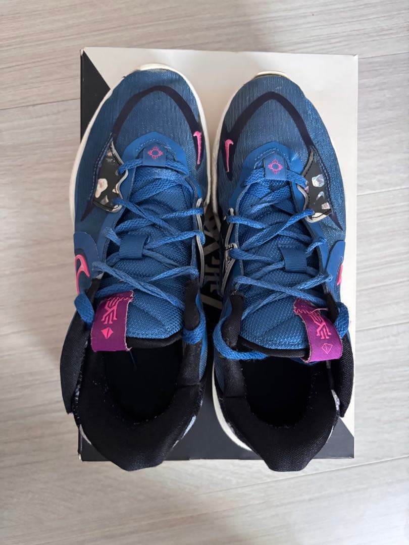 シューズ(男性用) KYRIE LOW 5 EP