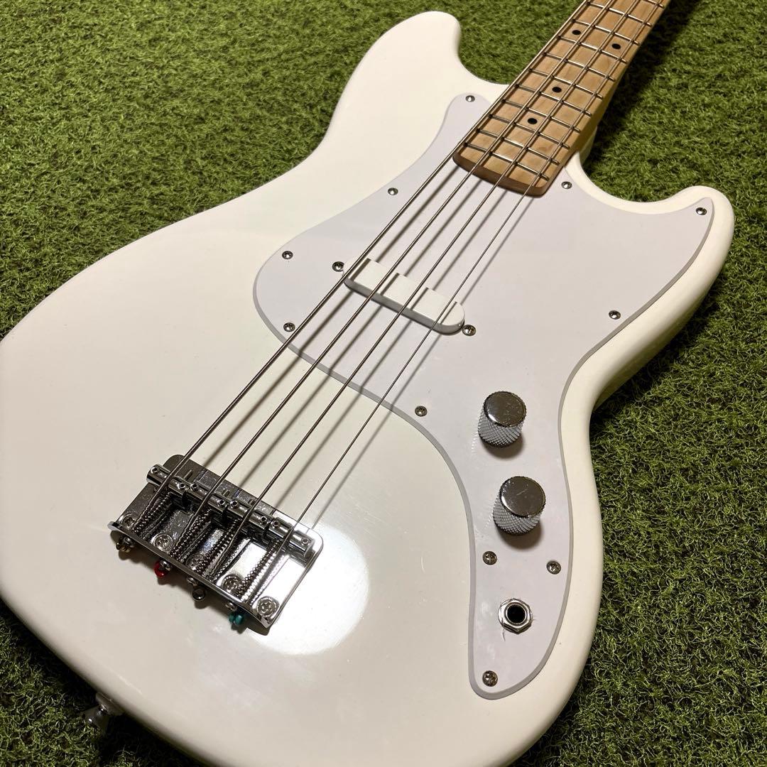 Squier by Fender bronco bass エレキベース ケース付