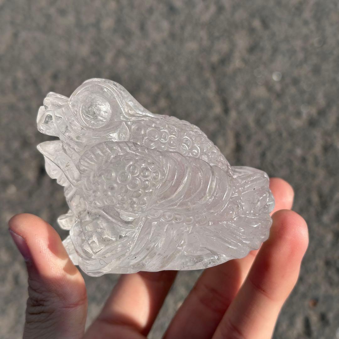 天然石水晶の銭蛙　置物　ご購入前に在庫確認必要G.280