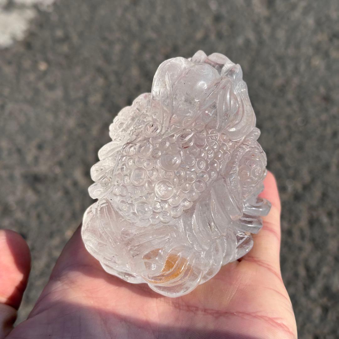 天然石水晶の銭蛙　置物　ご購入前に在庫確認必要G.280