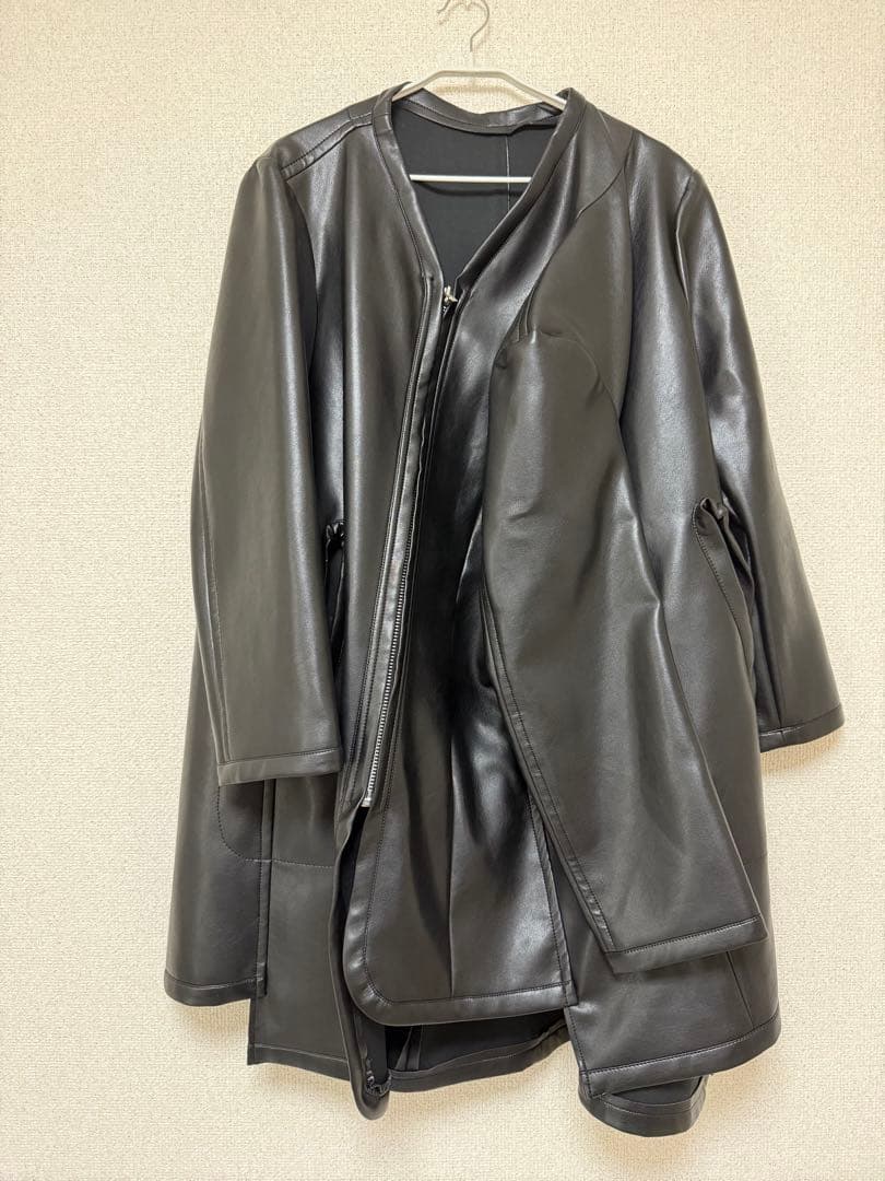 COMME des GARÇONS 4本袖フェイクレザージャケット