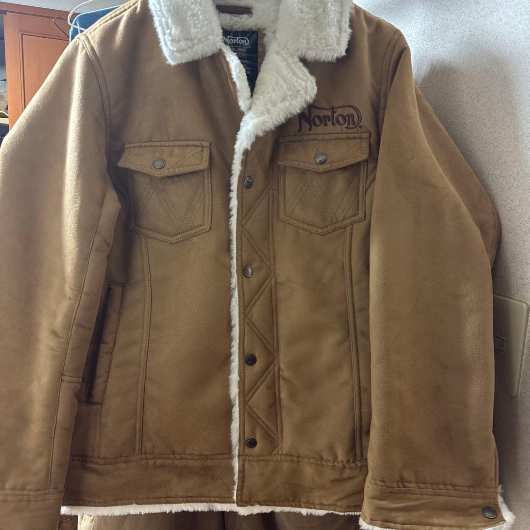 【美品】Norton ボアライニング カジュアルジャケット刺繍デザイン刺繍ロゴＬ