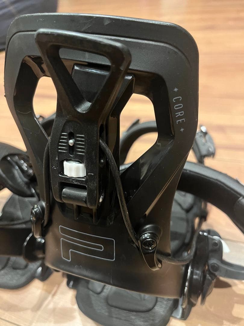 SP united CORE Mサイズ マルチエントリー ビンディング