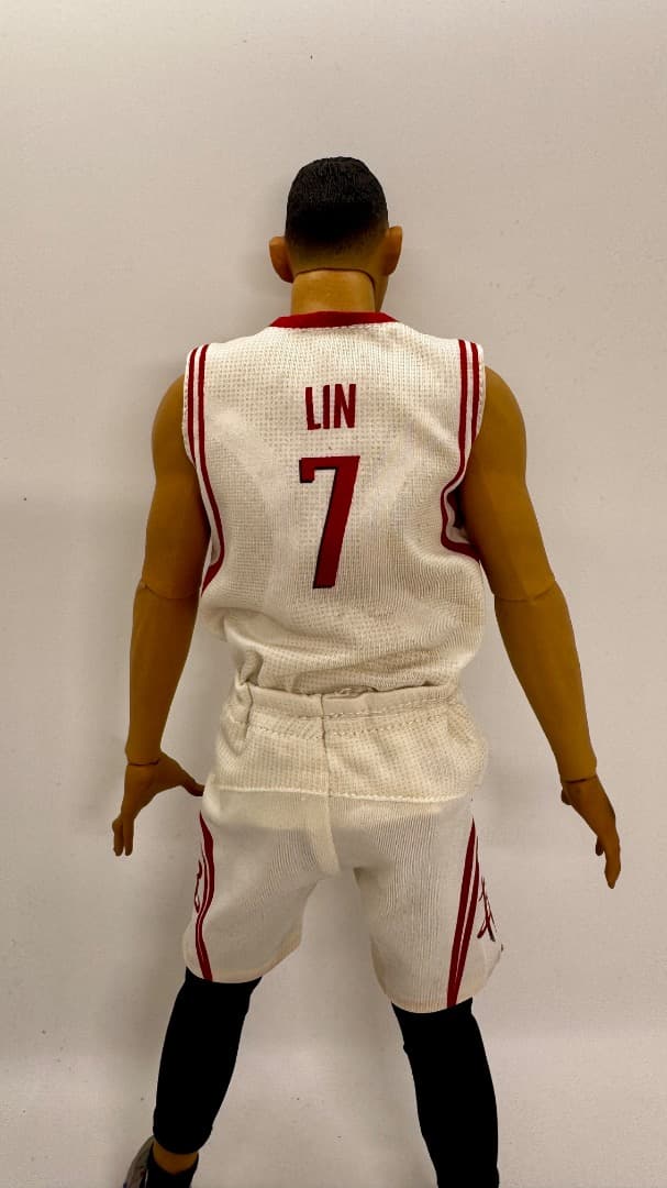 【箱無し/経年劣化有り】エンターベイ　NBAフィギュア　ジェレミー・リン