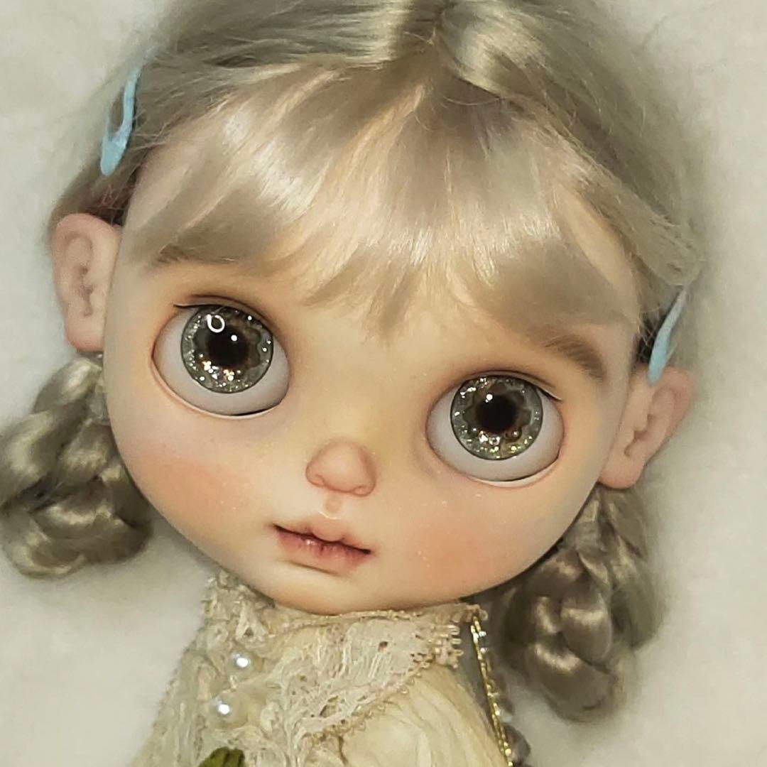 カスタムブライス 人形 海外作家様 シンプル おとなしい ドール フルセット