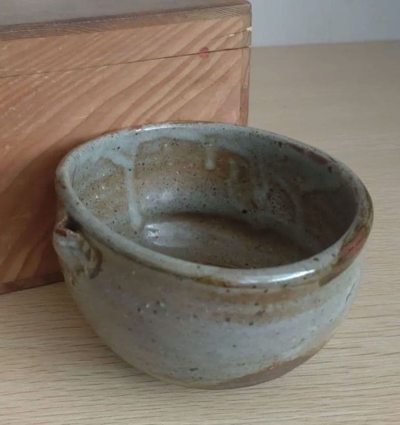 【うぶ品】江戸時代　古唐津　皮鯨　絵唐津　沓形　片口茶碗　ぐい呑　嘴