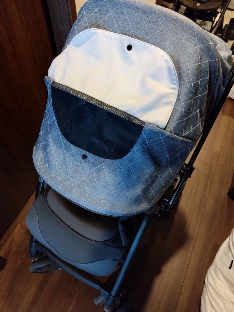 コンビ クロスゴー 4キャス エッグショック ブルー　レインカバー付