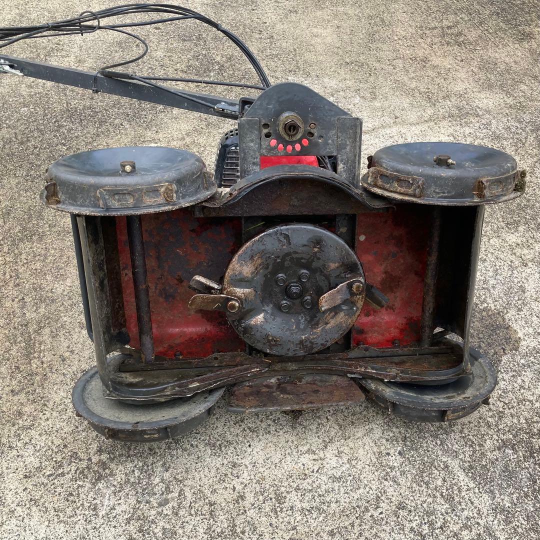 速刈り君 自走式 草刈機 KJ-30