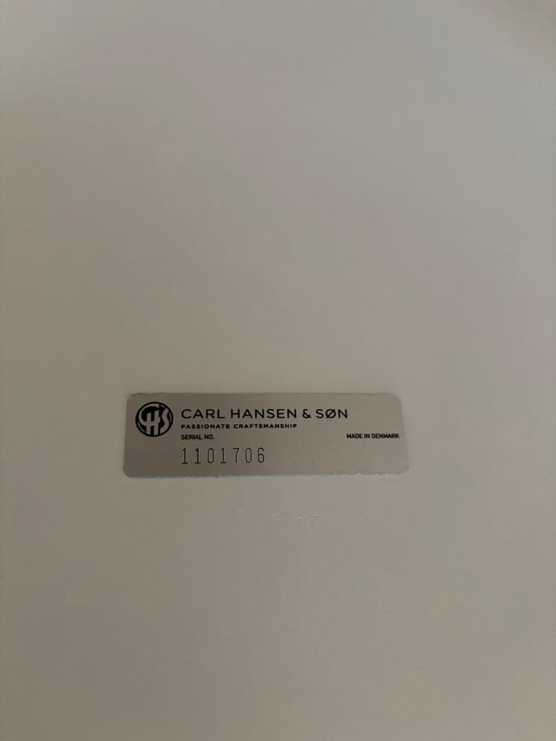 新品同様 カール・ハンセン＆サンBA103 ホワイト円形 ダイニングテーブル