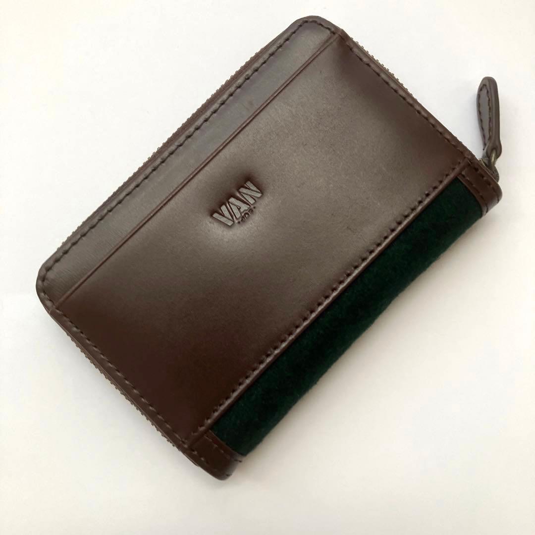 ★VAN JAC ヴァンヂャケット 定番アーチロゴ刺繍 ミニウオレット