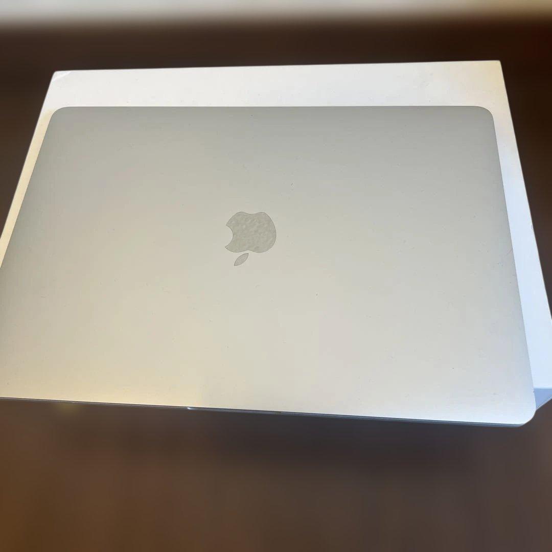 MacBook本体 MacBook Pro 2020 i5 16GB 512Gb