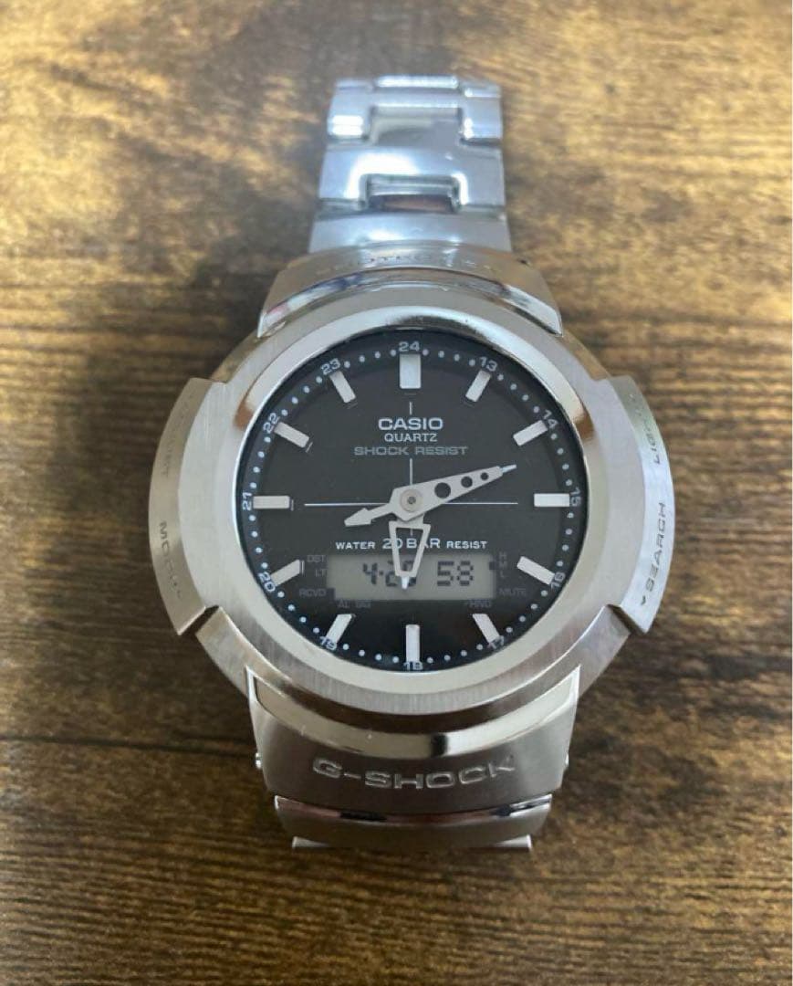 CASIO G-SHOCK AWM-500 ソーラー充電 時計