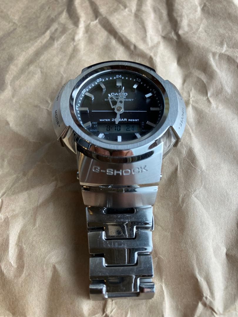 CASIO G-SHOCK AWM-500 ソーラー充電 時計