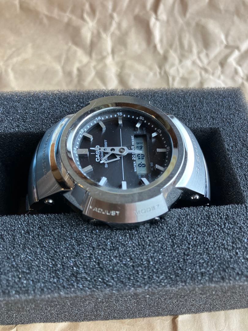 CASIO G-SHOCK AWM-500 ソーラー充電 時計