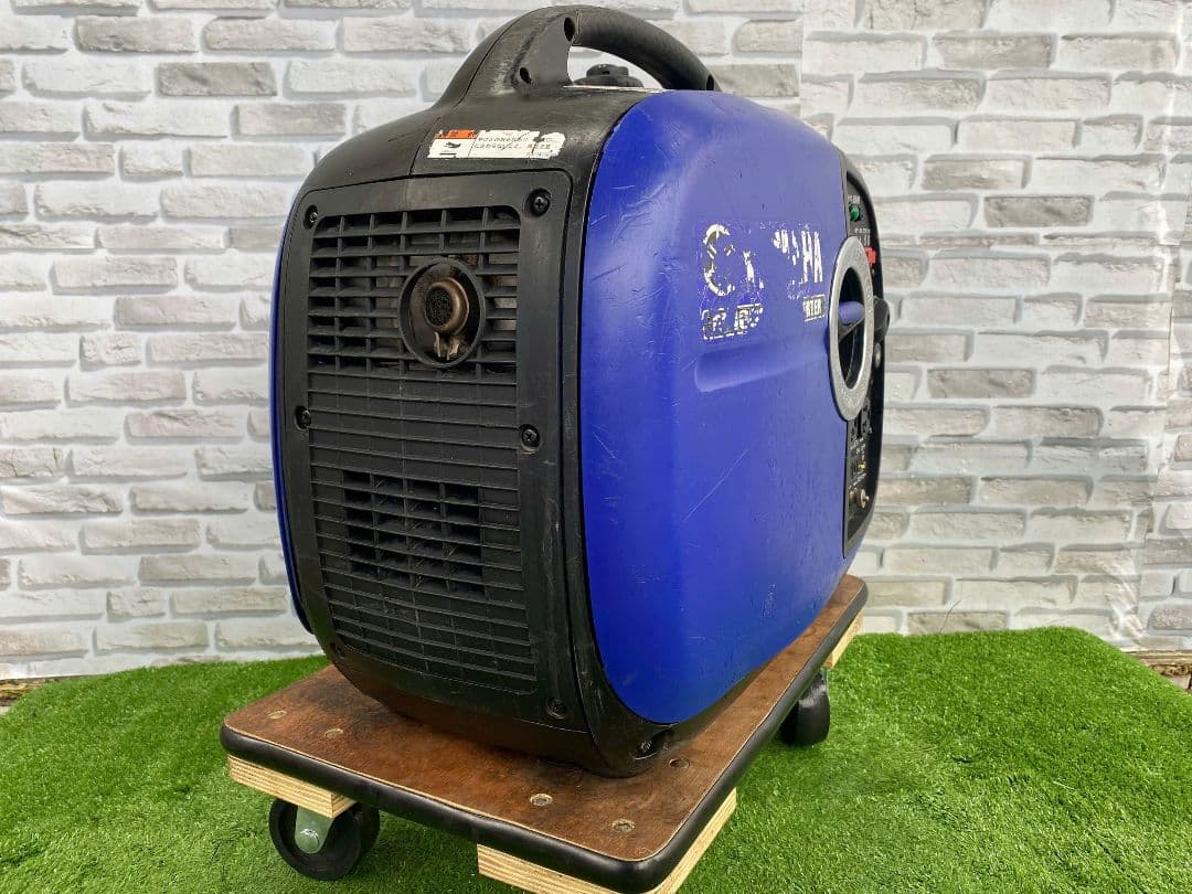 ヤマハEF1600IS 発電機★14日保証＋1Lオイル付(83)