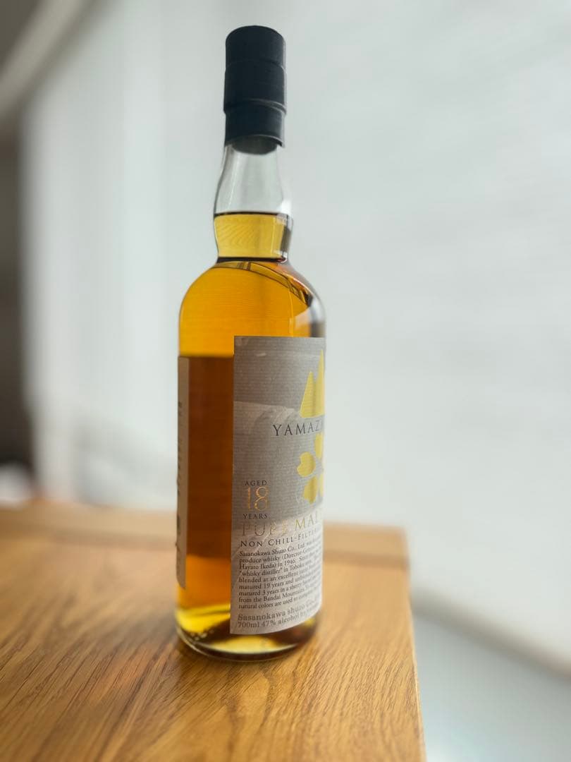 レア正規品Yamazakura ピュアモルトウイスキー 山桜18年