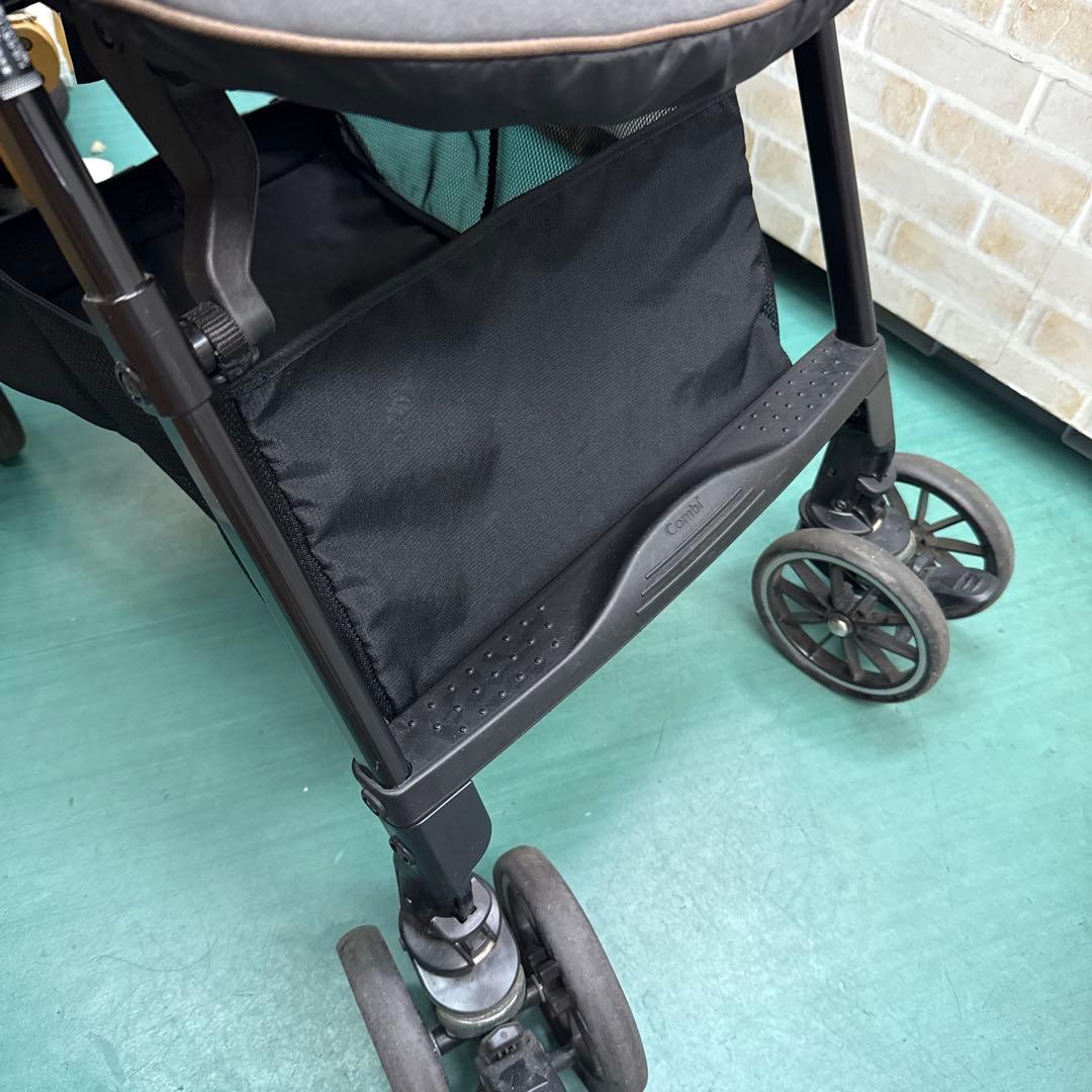 コンビ　ベビーカー　スゴカル@4キャス　コンパクトエッグショックHT