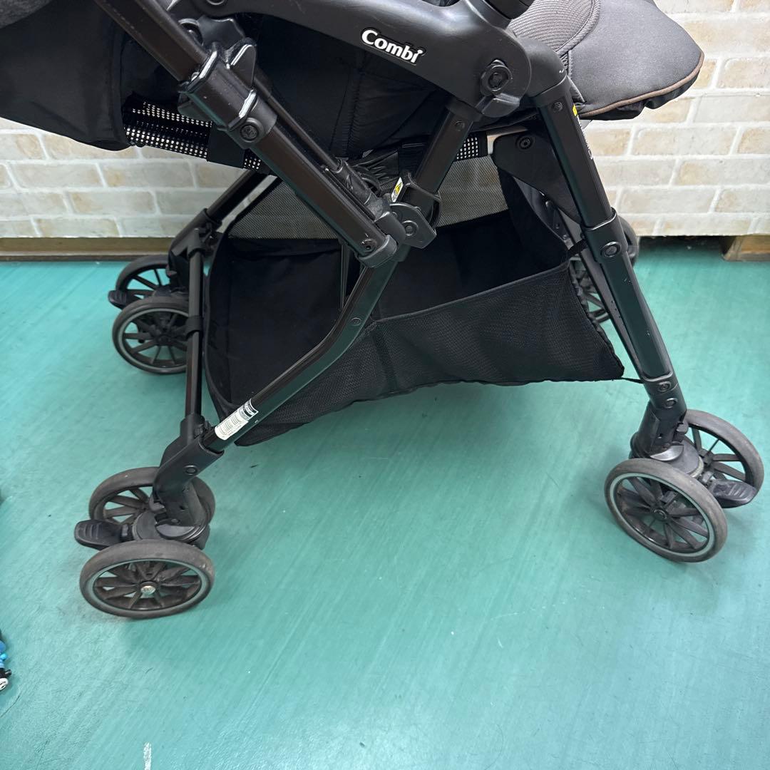 コンビ　ベビーカー　スゴカル@4キャス　コンパクトエッグショックHT