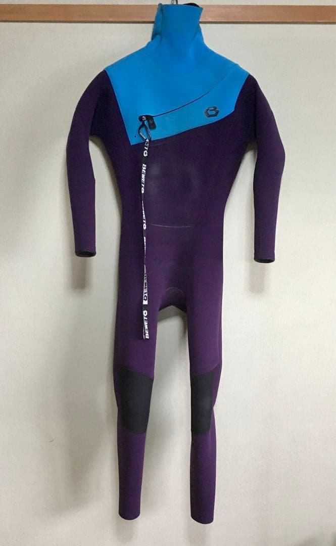 ビーウェット　￼フリーショルダー　2ミリフルスーツ