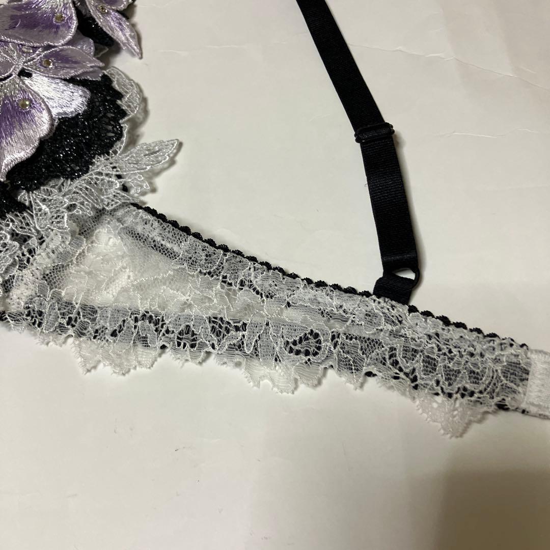 ワコール　サルート [限定コレクション]ブラジャー C70