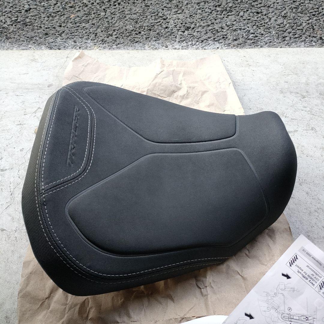 ヤマハトレーサー９GT+（2023年モデル）のコンフォートヒートシート