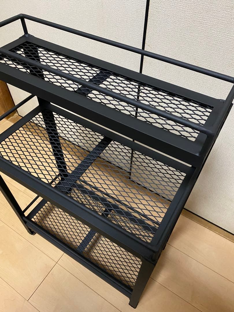 アイアンシェルフ　アイアンラック　インダストリアル 植物棚　アガベ　多肉植物