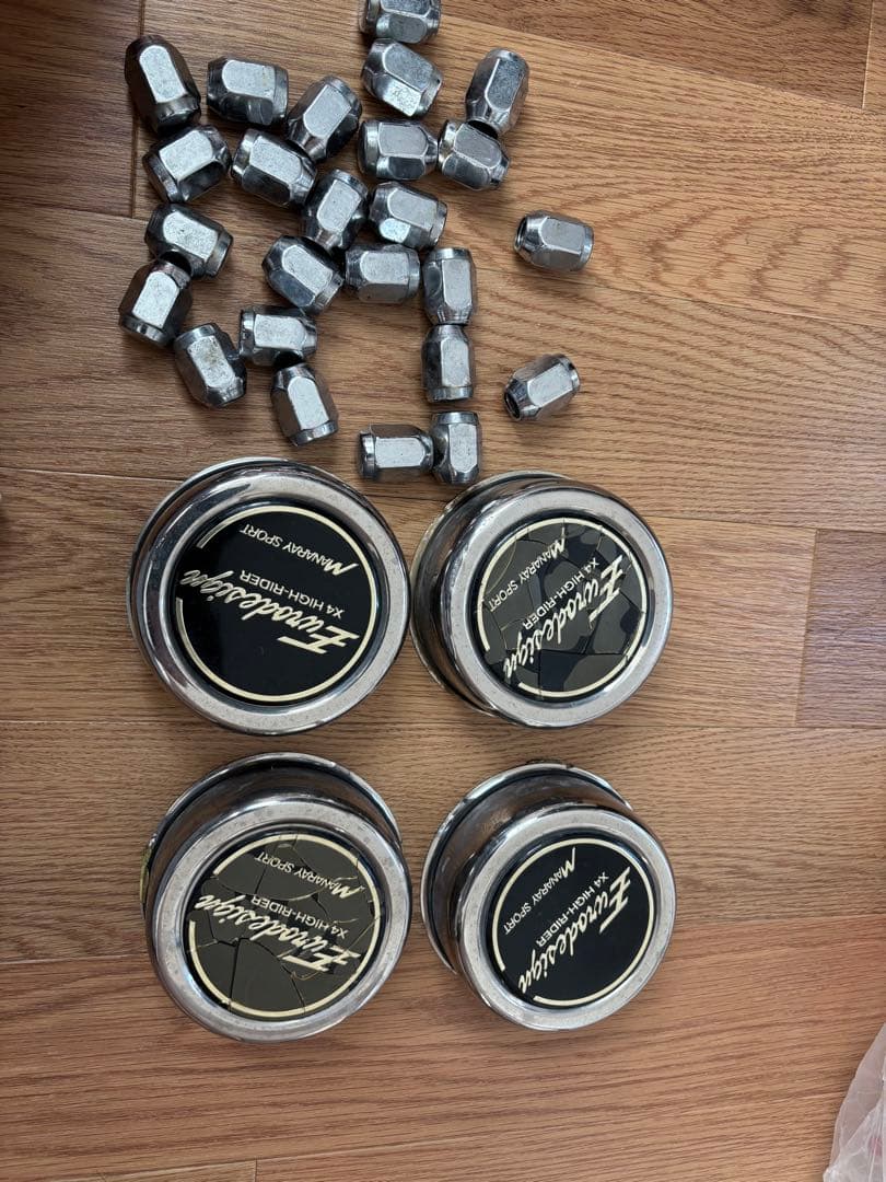 17インチ スタッドレスタイヤ ホイールセット　265/65R17 プラド