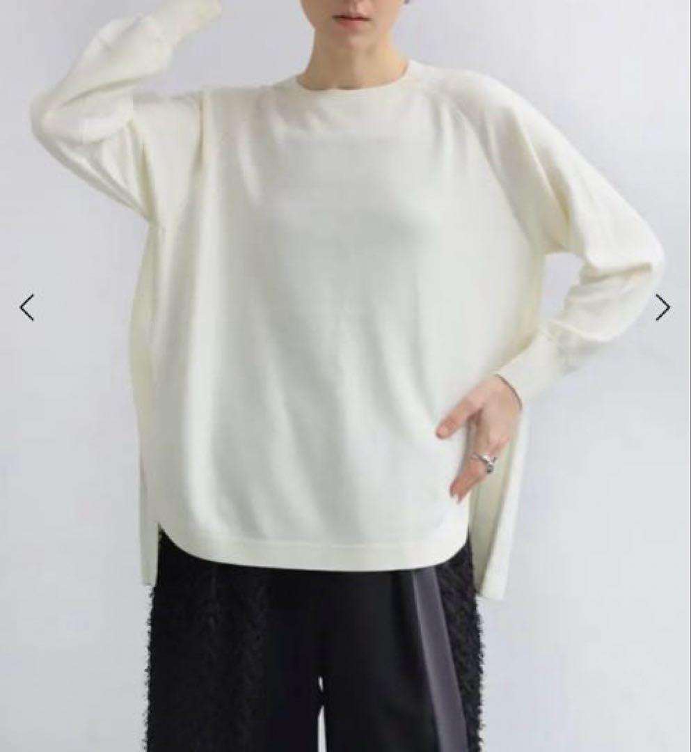 Aga ラウンドヘムニットandベスト2点