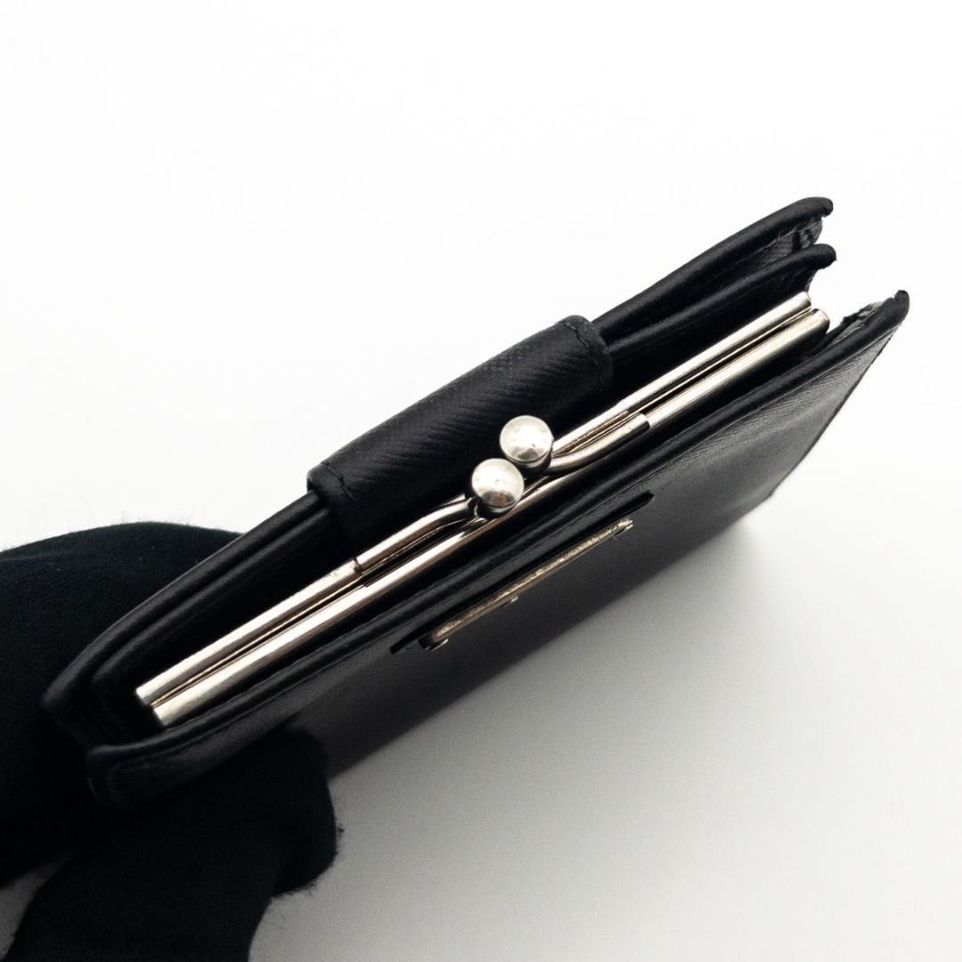 【極美品】PRADA サフィアーノレザー　がま口財布　三角ロゴ　黒　二つ折り財布