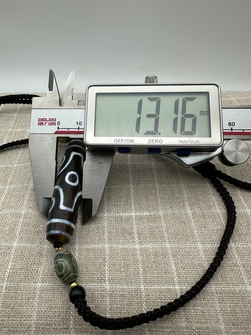 ☆天然石☆ 蔵伝 チベット 六眼天珠 古美術品 古董品 旧家蔵出 稀少珍品