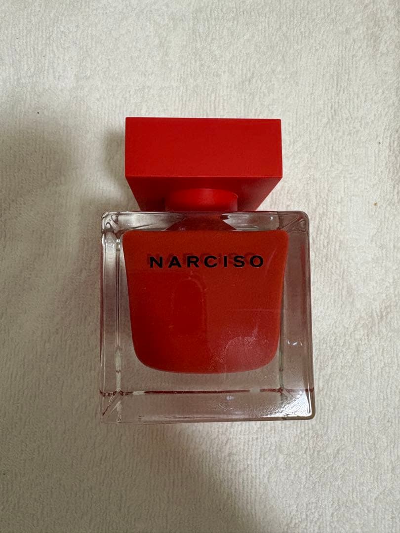 【赤ちゃん猿さま専用】Narciso Rodriguez 香水 レッド
