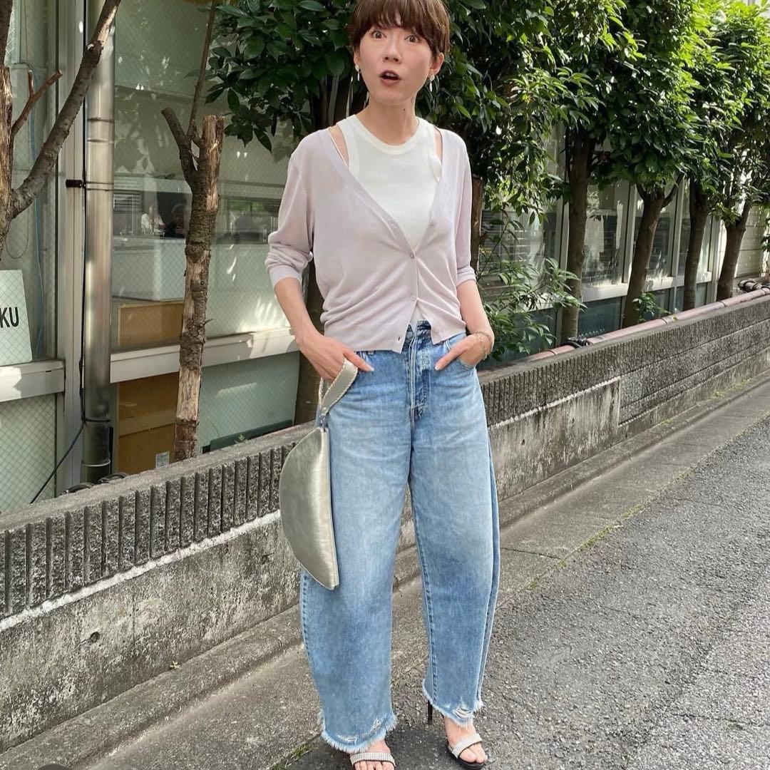 ウィムガゼット　ラインカーブデニム36