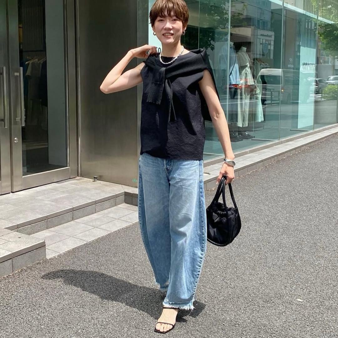 ウィムガゼット　ラインカーブデニム36