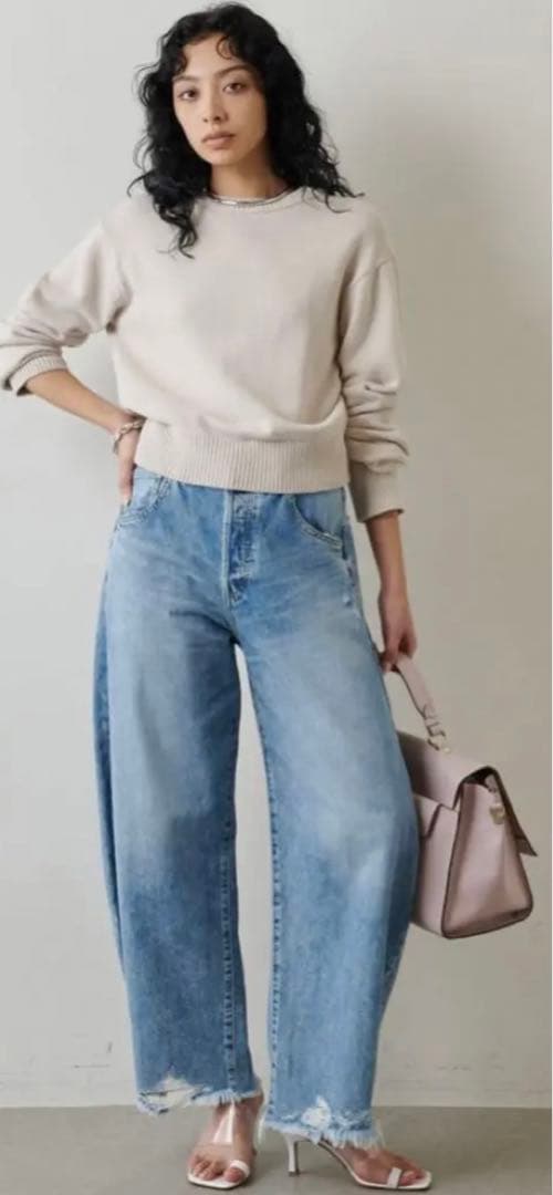 ウィムガゼット　ラインカーブデニム36