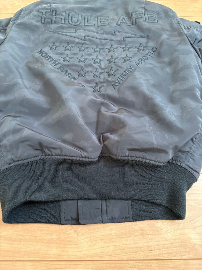 Avirex ブラック MA-1 フライトジャケット