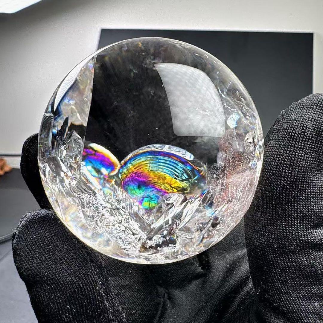 天然石虹あり　水晶のスフィア　丸玉　置物G.534