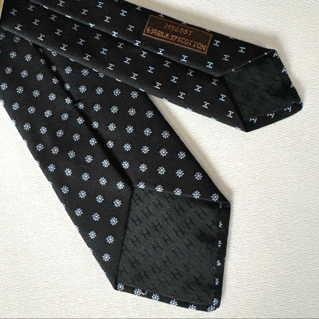 エルメス ネクタイ 《Hフラワー》新品 未使用