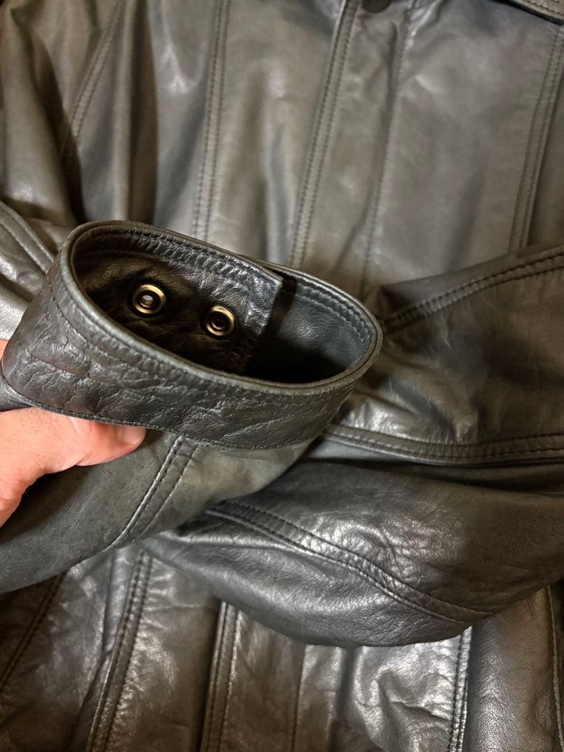 日本製 身幅61着丈64袖丈78 牛革レザー a2フライトジャケット ショート丈