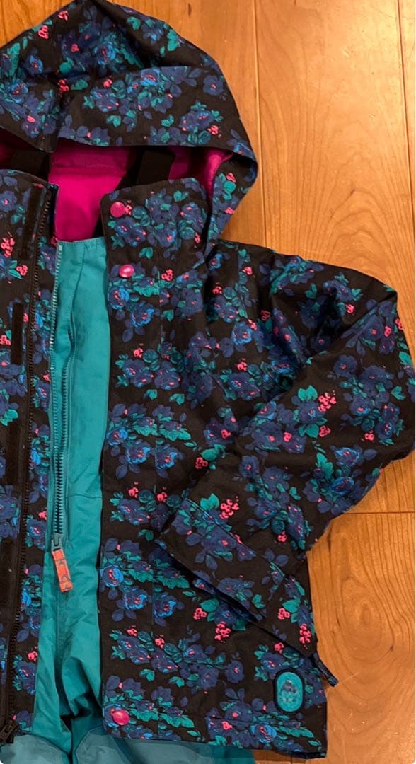 バートン　スノーボードウェア