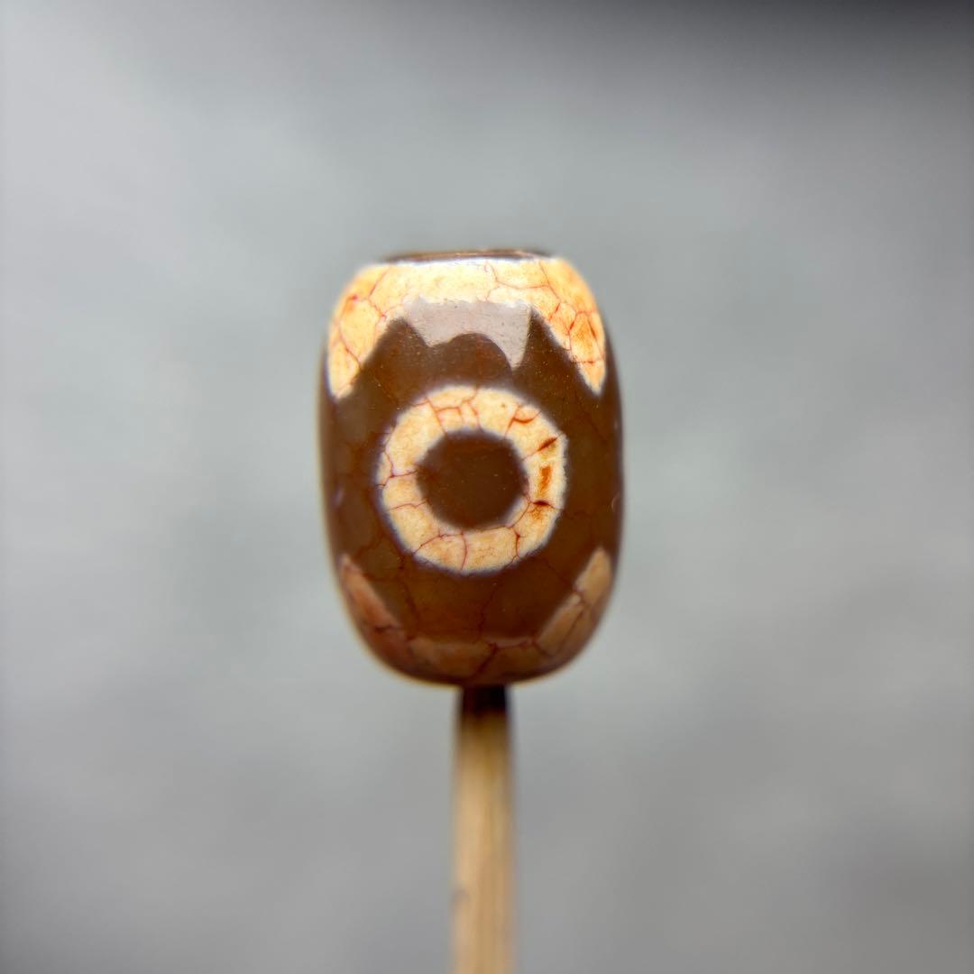 あずきちゃん瑪瑙　龍紋三眼天珠　11-234